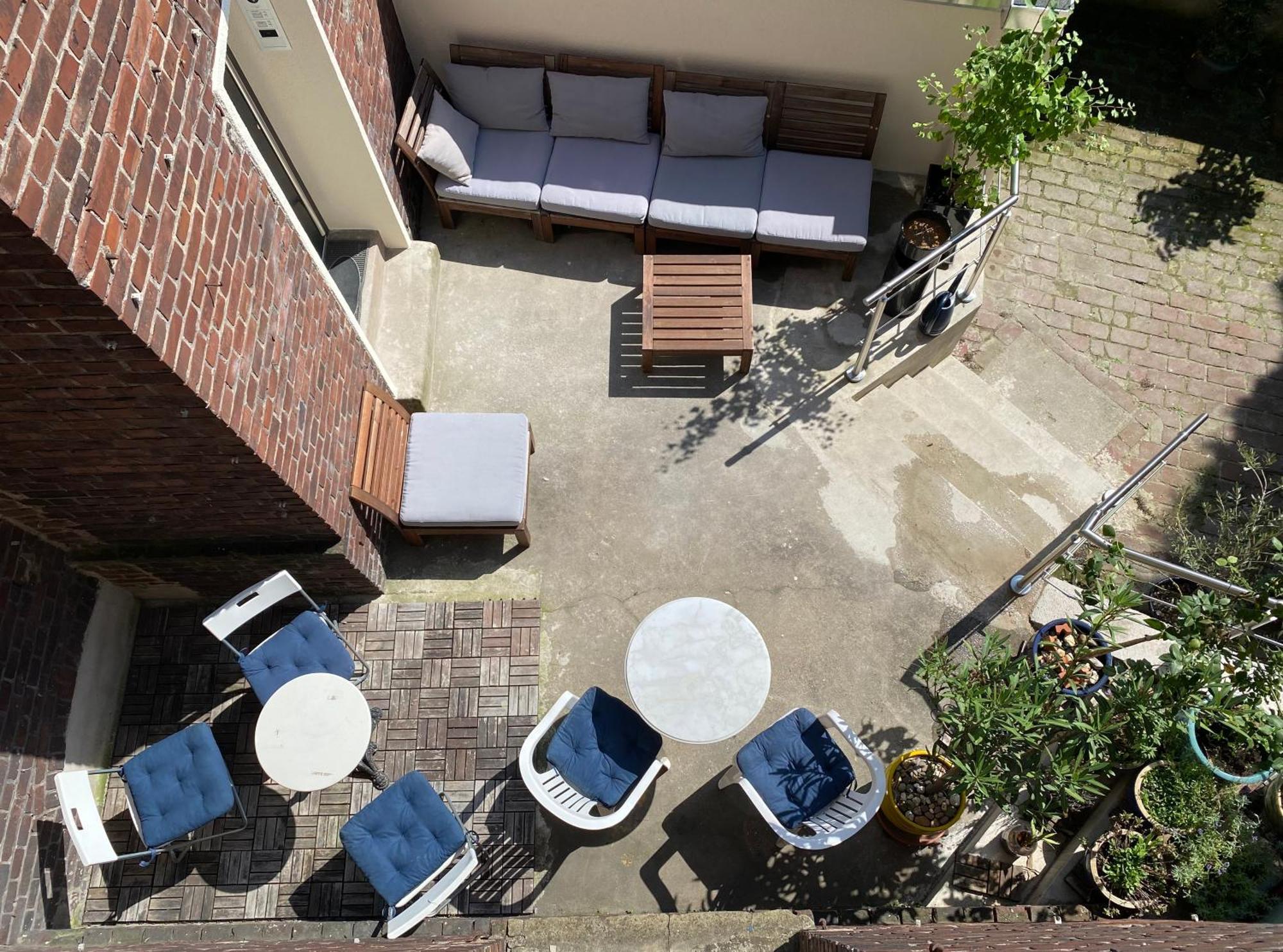 2 Rooms, Free Parking, 25 Min To Duesseldorf, 150 Mbps Wlan Duisburg Exteriör bild